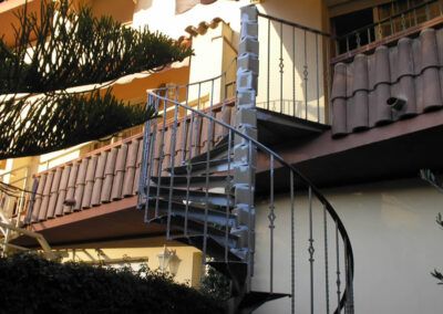 estructuras metalicas para cerrajereria